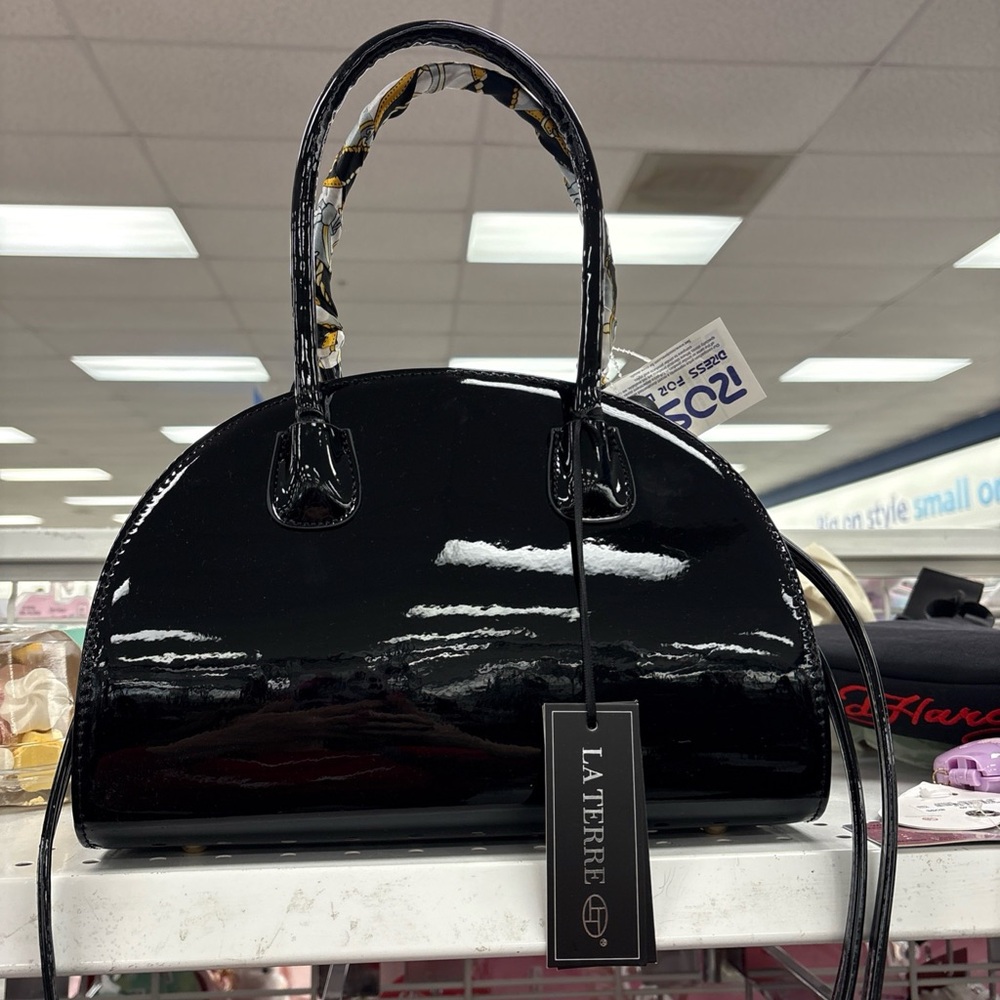 LA Terre Black Patent Shoulder Bag